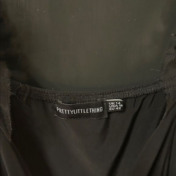 Black Ruffled Strap Bodysuit - Picture 2 of 3